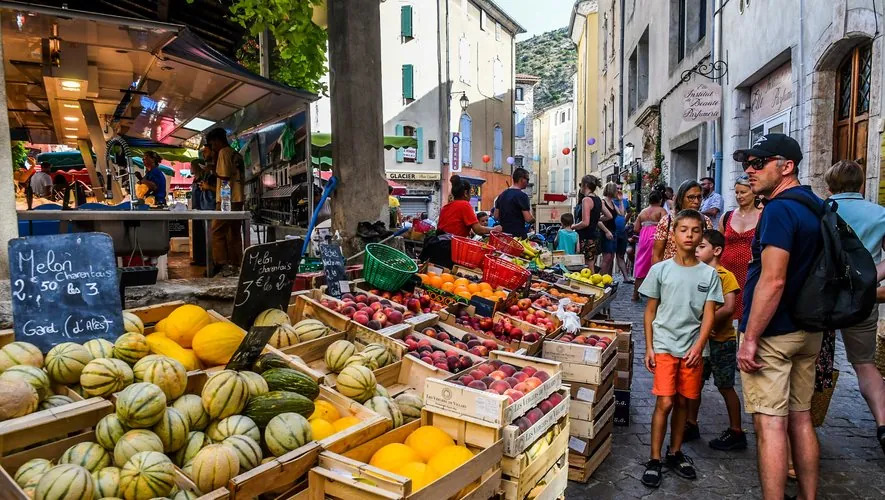 Marché du jeudi matin à Anduze